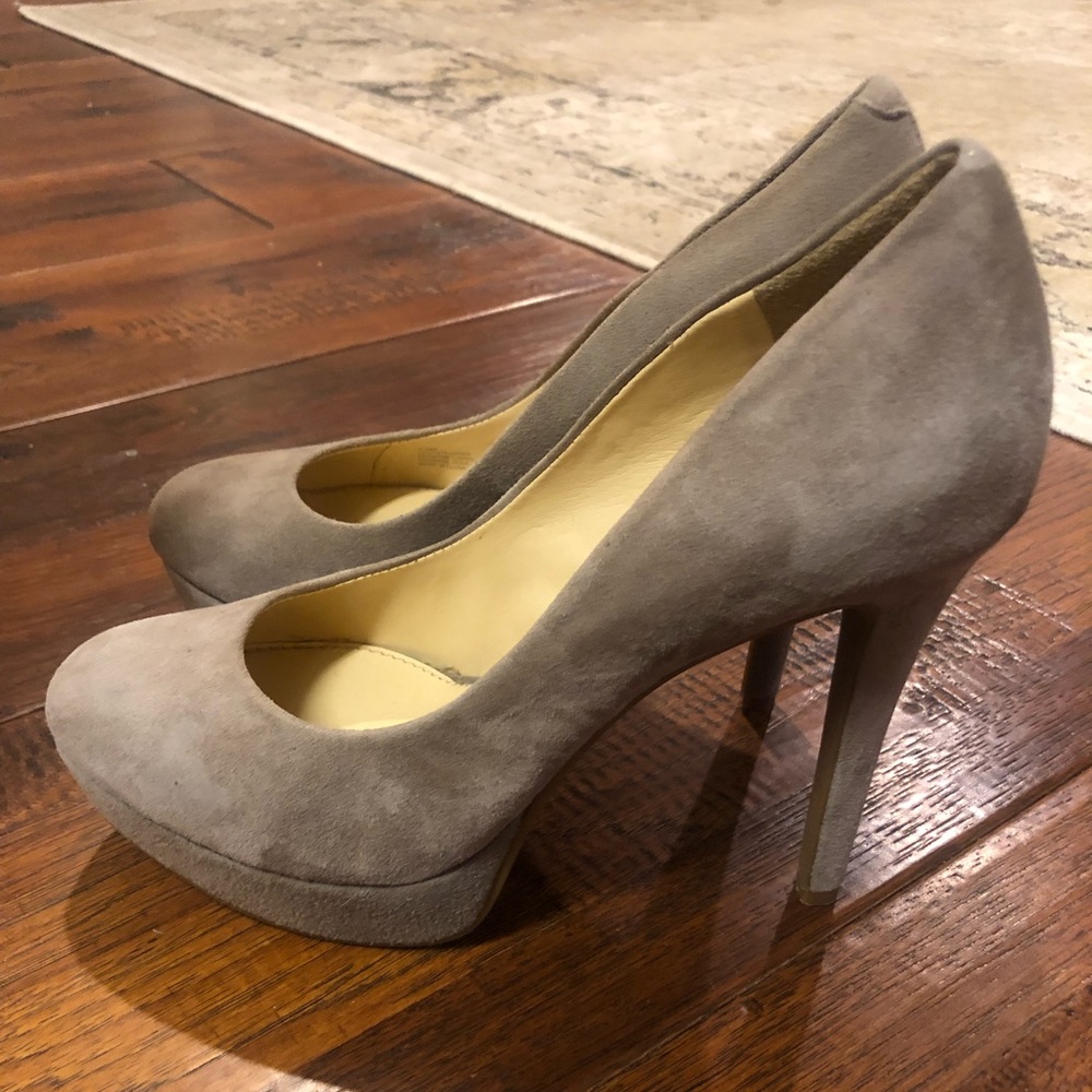 Gianni Bini nude heels